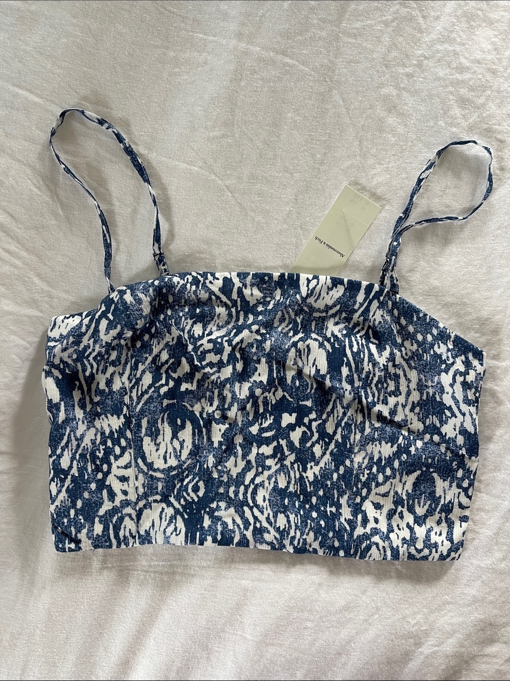 Abercrombie & Fitch Spaghetti Strap Crop Top
